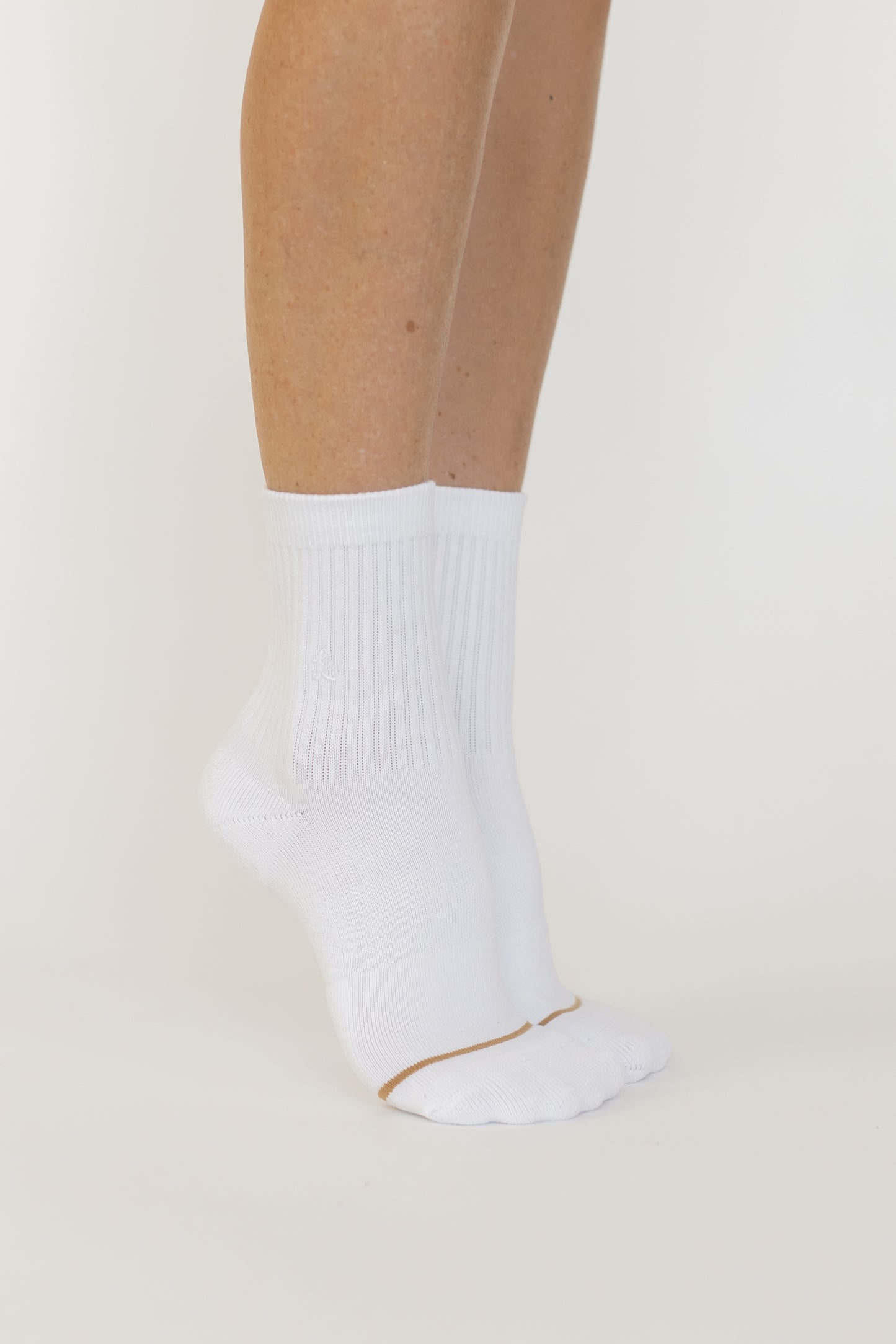 Blanc - Classic All White